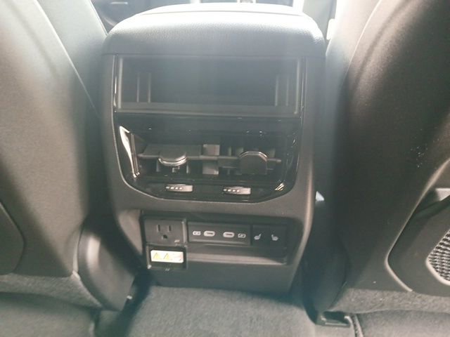 New 2026 Jeep Grand Cherokee Limited w/ Limited Altitude Package image 20