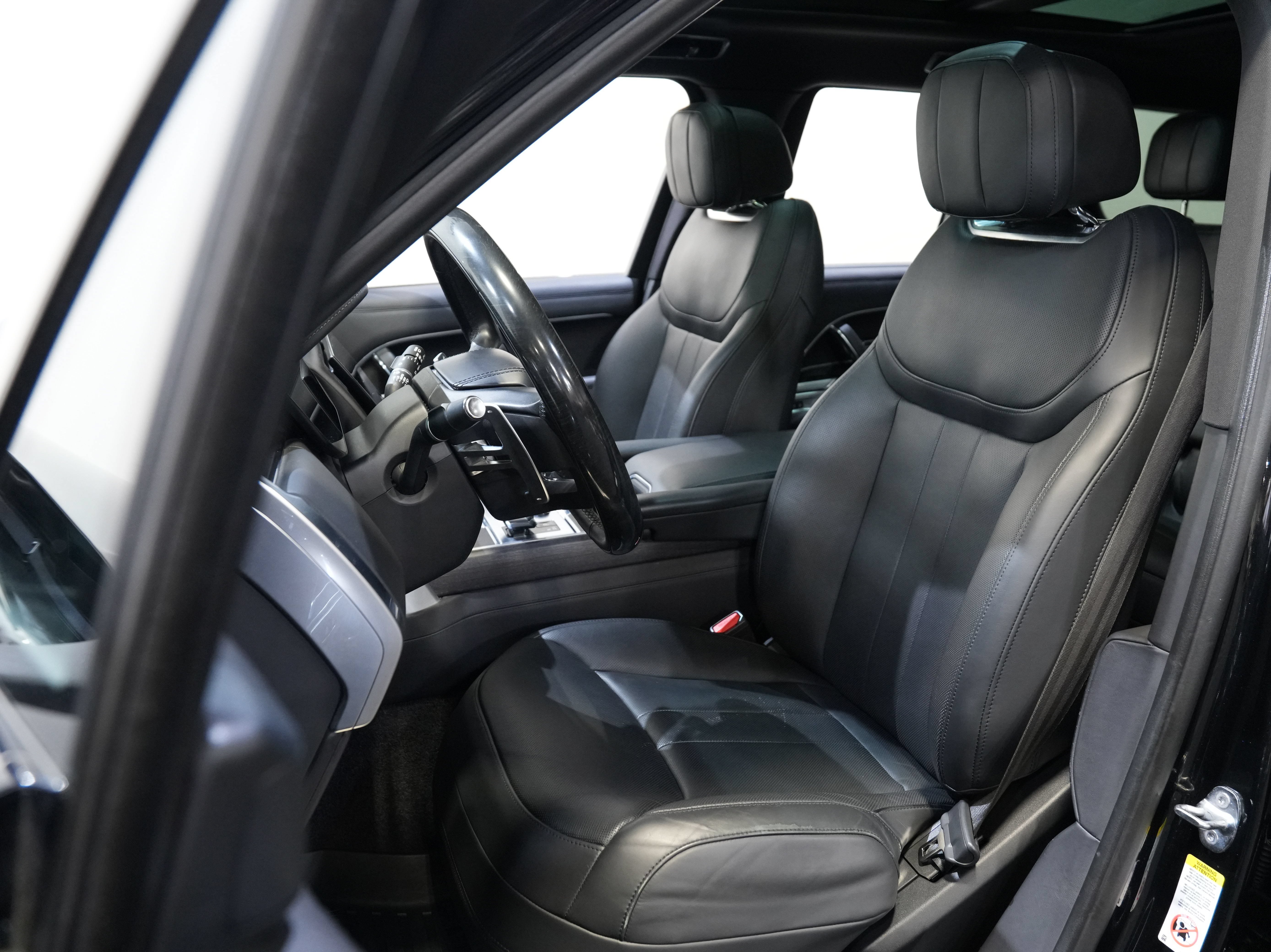Used 2023 Land Rover Range Rover SE AWD/4WD image 28