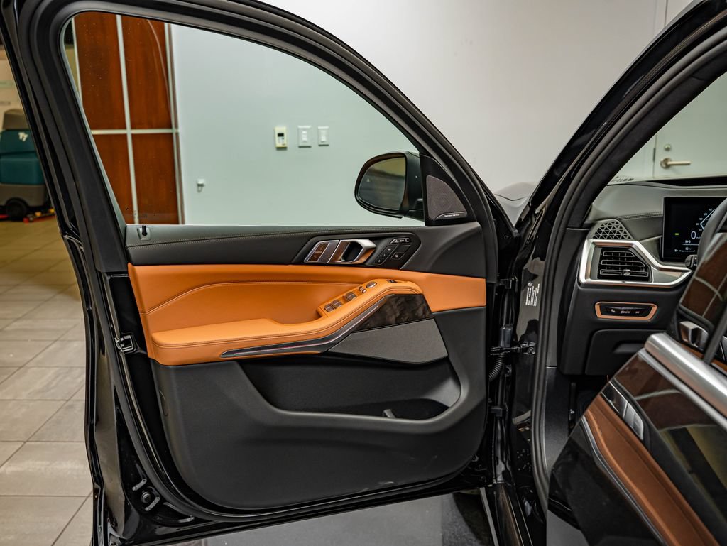 New 2027 BMW X7 xDrive40i AWD/4WD image 26