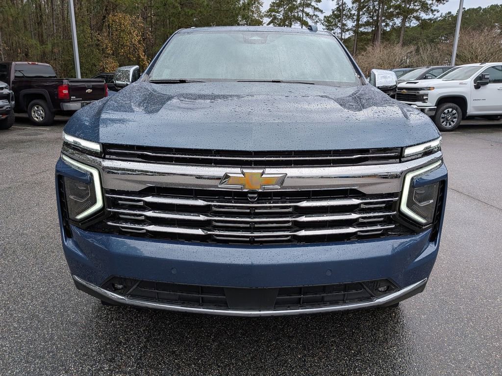 New 2026 Chevrolet Suburban Premier image 9