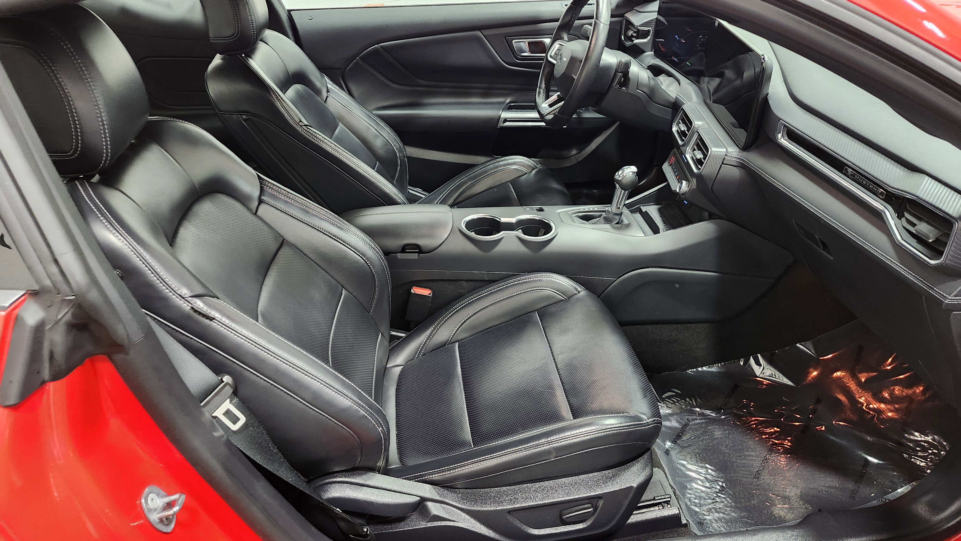 Used 2024 Ford Mustang Premium image 17