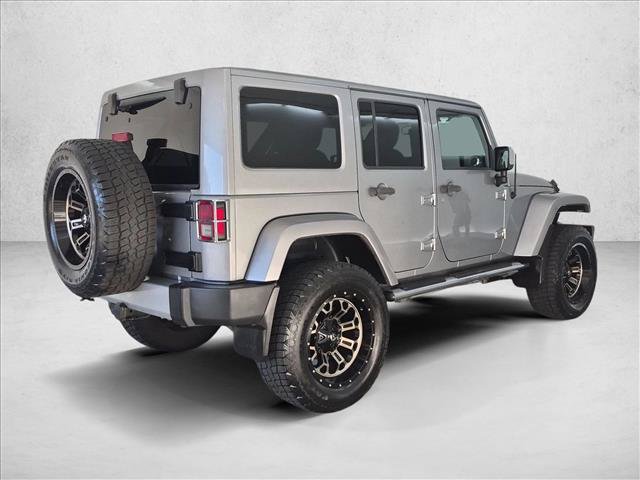 Used 2015 Jeep Wrangler Unlimited Sahara w/ Mopar Chrome Edition Group AWD/4WD image 5