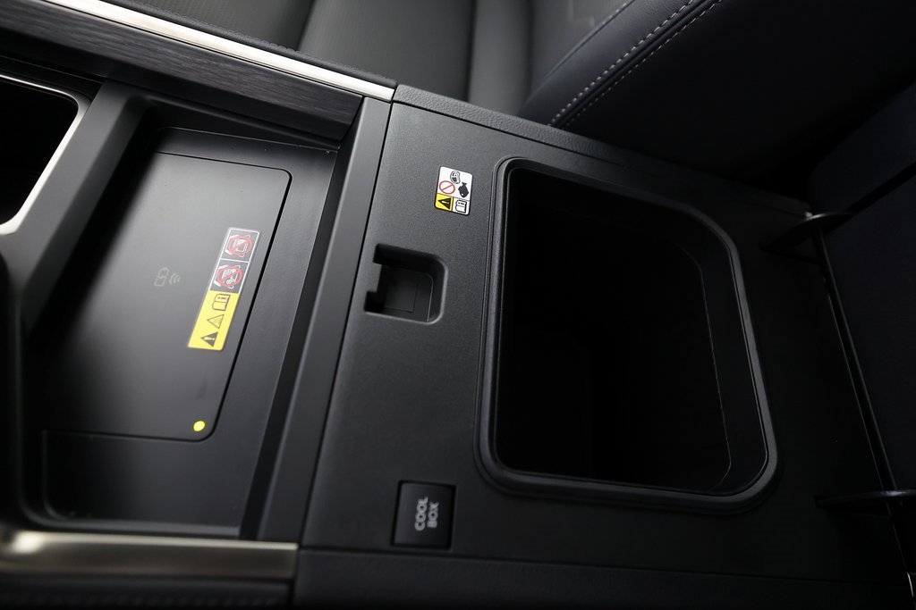 Used 2025 Lexus GX 550 image 44