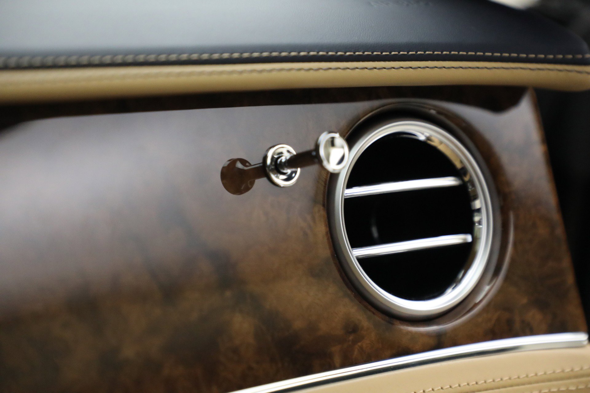 New 2026 Bentley Continental GT image 24