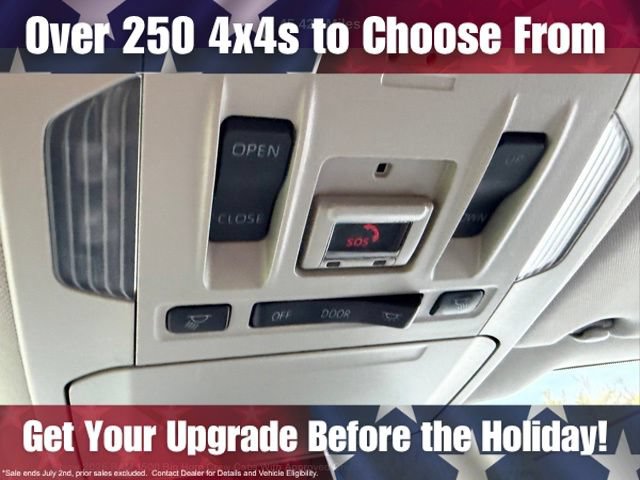 Used 2022 Toyota Highlander XLE AWD/4WD image 30