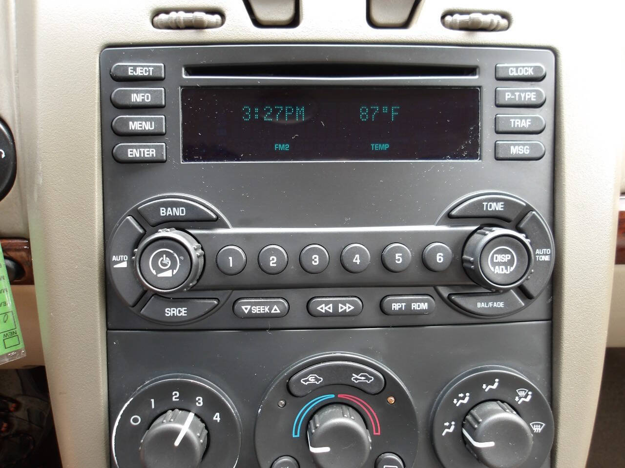Used 2004 Chevrolet Malibu LS FWD image 12