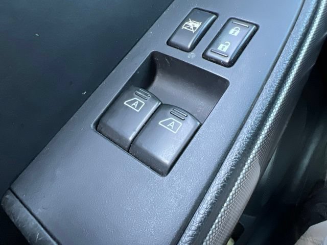 Used 2008 Nissan Altima 3.5 SE w/ Premium Pkg FWD image 17