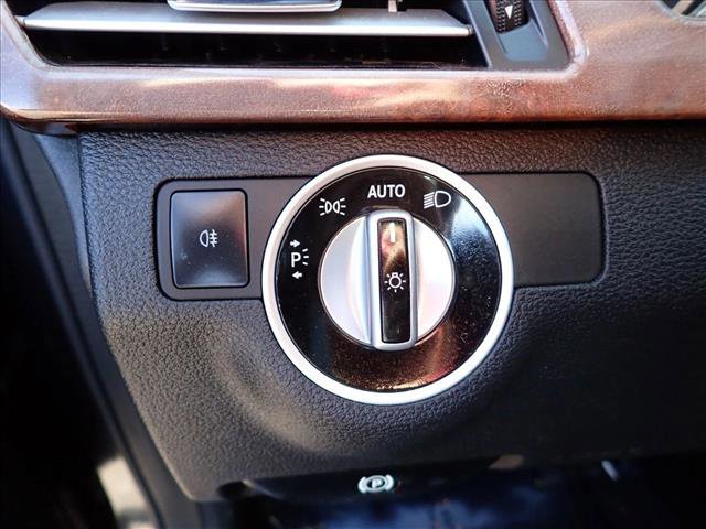 Used 2012 Mercedes-Benz E 350 4MATIC Sedan image 14