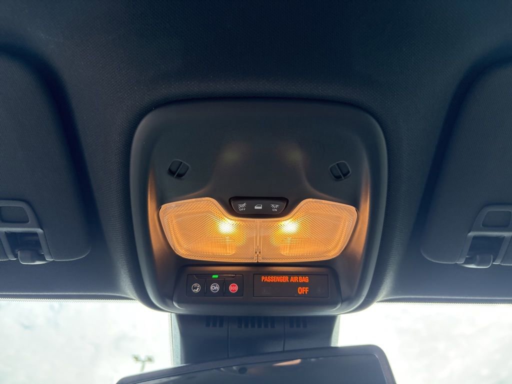 New 2025 Chevrolet Colorado LT w/ LT Convenience Package image 20