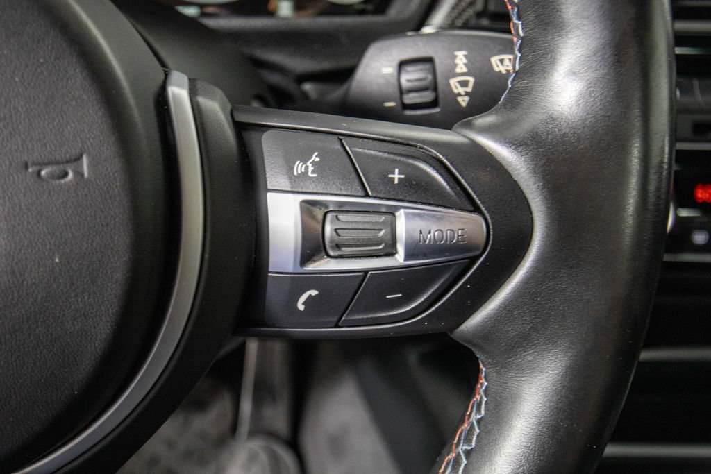 Used 2015 BMW M4 Coupe RWD image 20