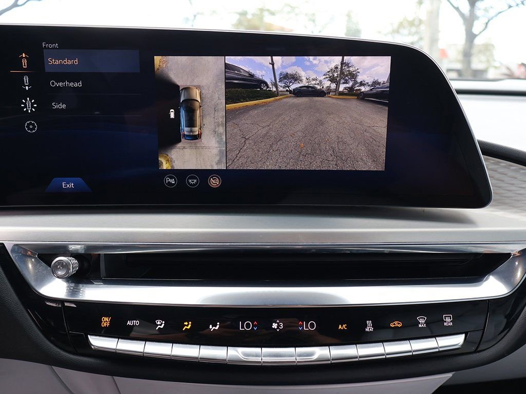 Used 2024 Cadillac Lyriq Sport image 50