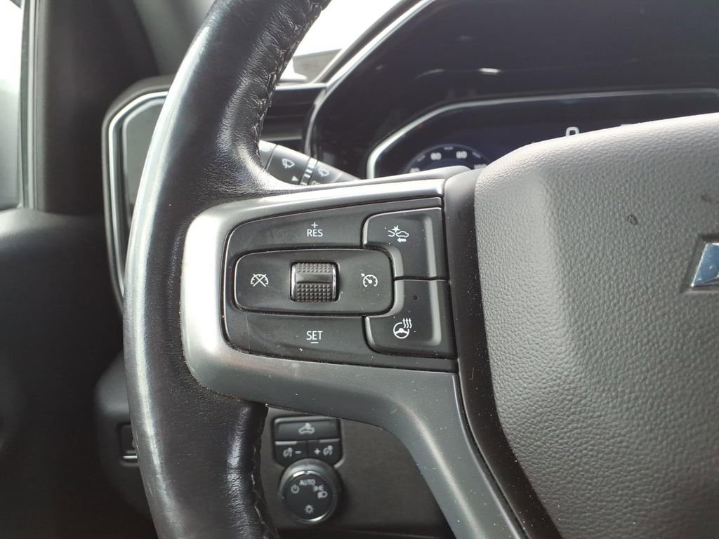 Used 2022 Chevrolet Silverado 1500 LT image 23