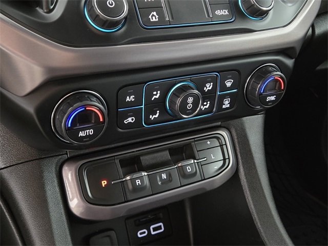 Used 2021 GMC Acadia AT4 w/ Technology Package image 38