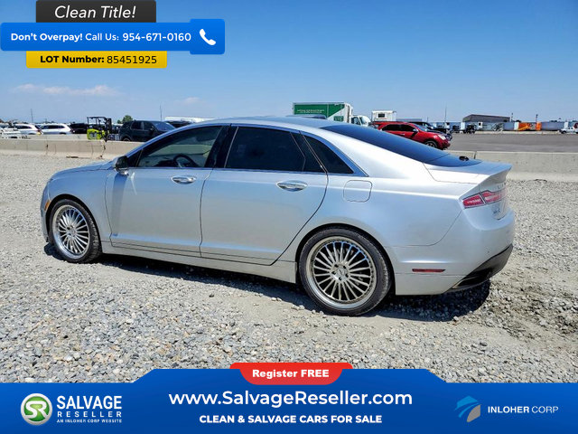 Used 2013 Lincoln MKZ FWD image 3