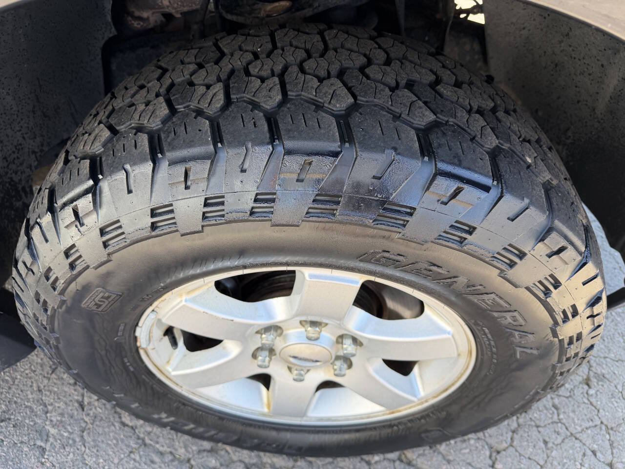Used 2010 Ford Expedition XLT AWD/4WD image 7
