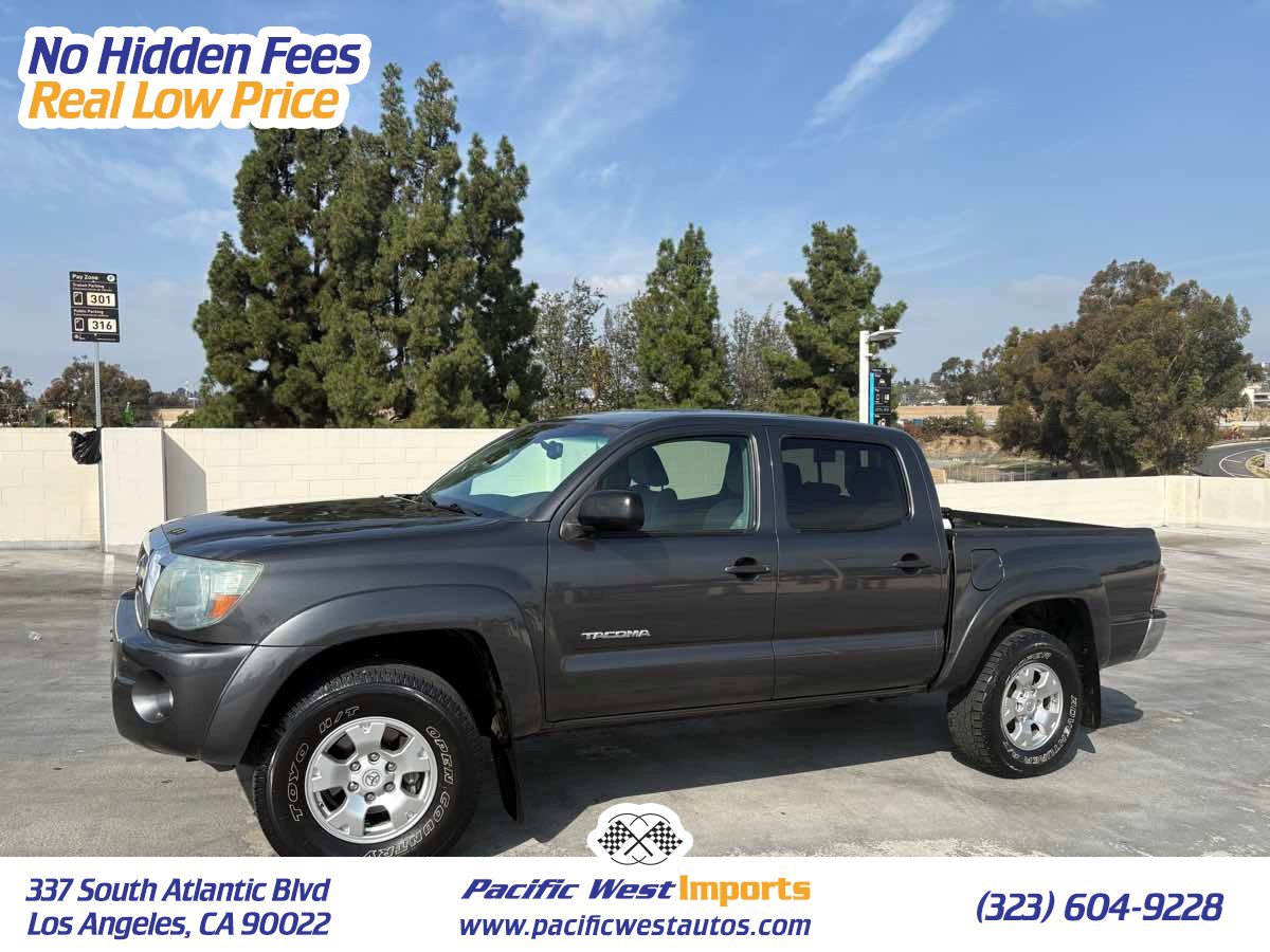Used 2010 Toyota Tacoma PreRunner image 1