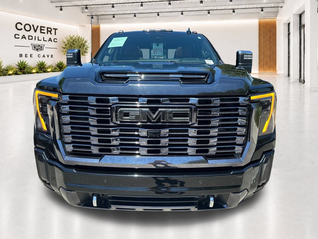 Used 2024 GMC Sierra 2500 Denali Ultimate AWD/4WD image 3