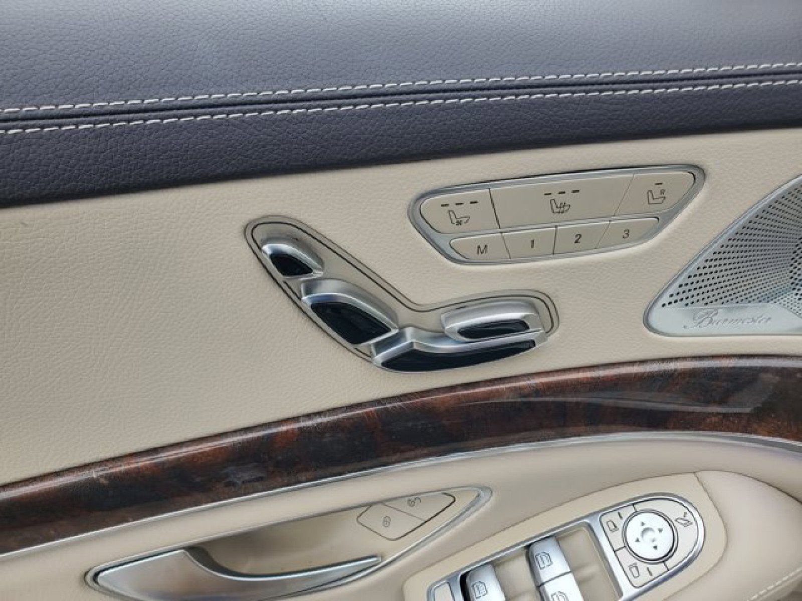 Used 2019 Mercedes-Benz S 560 Sedan w/ AMG Line Exterior image 16