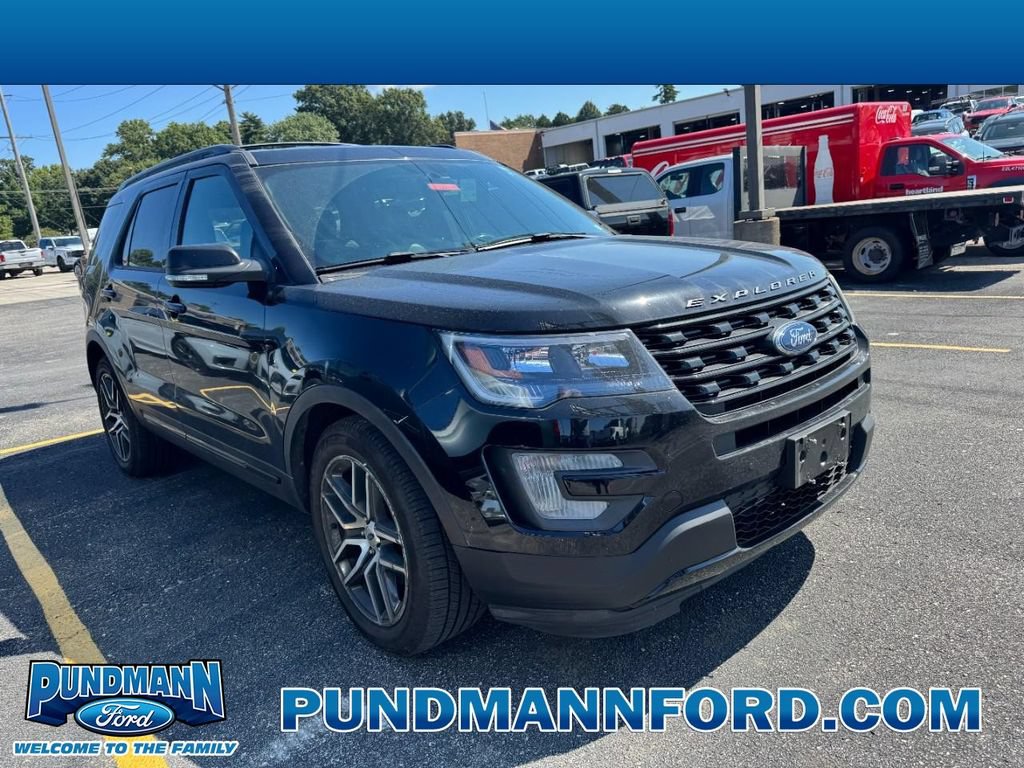 Used 2017 Ford Explorer Sport AWD/4WD image 1