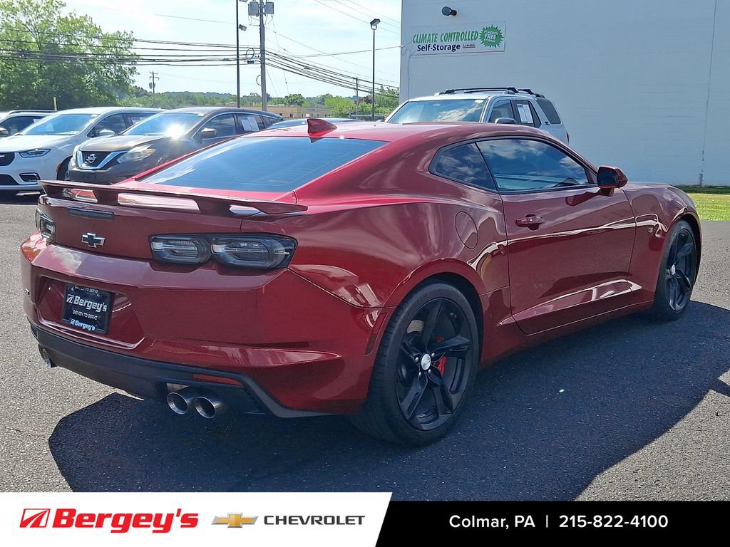 Used 2022 Chevrolet Camaro SS RWD image 5