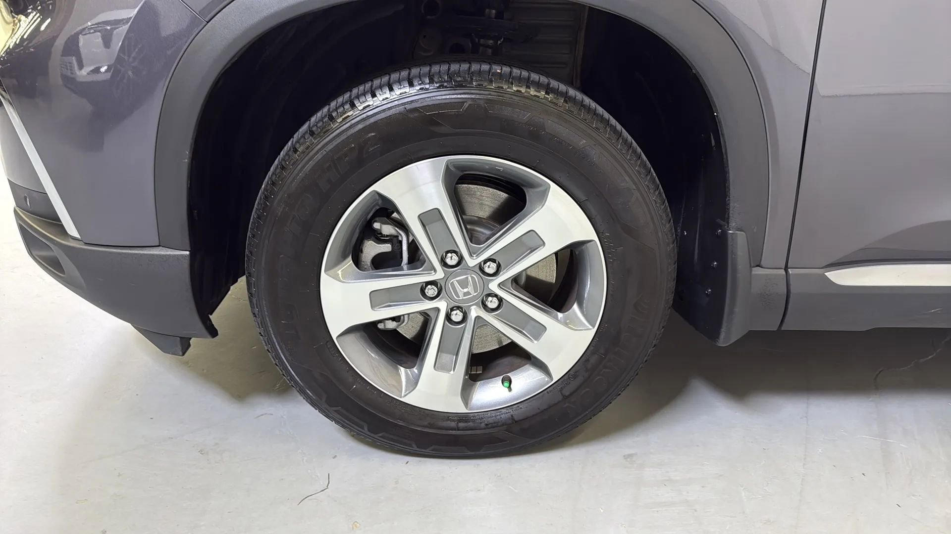 Used 2025 Honda Pilot EX image 25