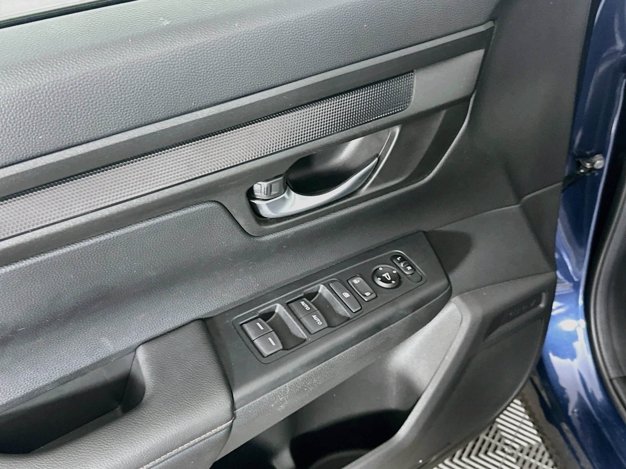 Used 2024 Honda CR-V Sport image 15