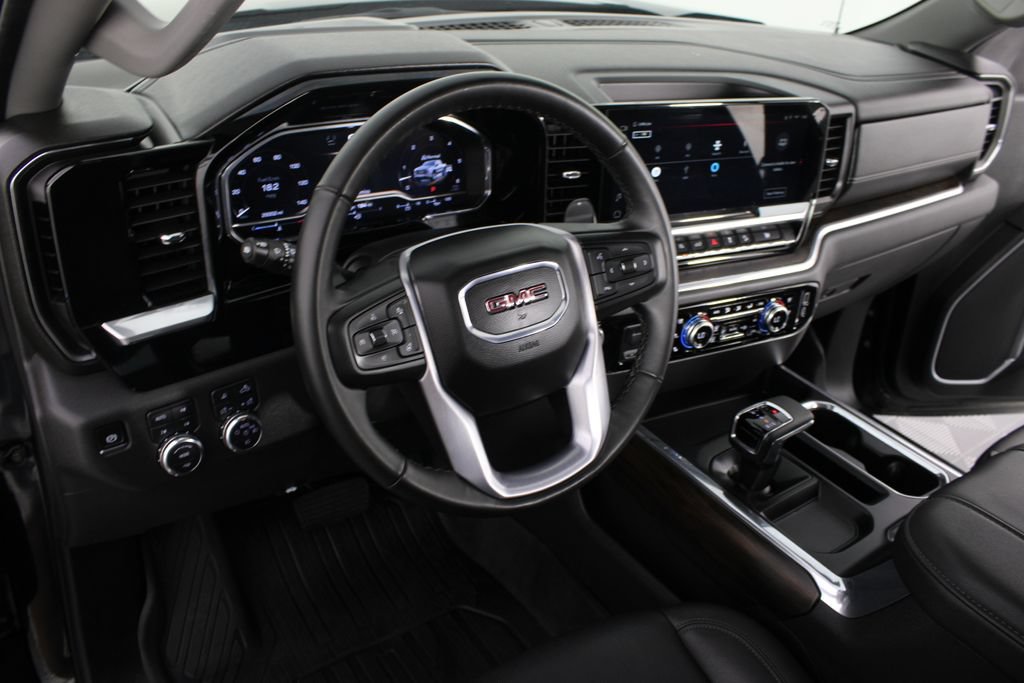 Used 2025 GMC Sierra 1500 SLT w/ SLT Premium Package AWD/4WD image 9