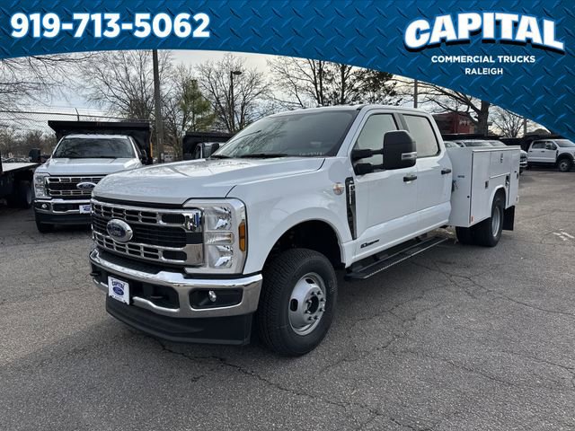 New 2026 Ford F350 XL w/ XL Chrome Package image 4