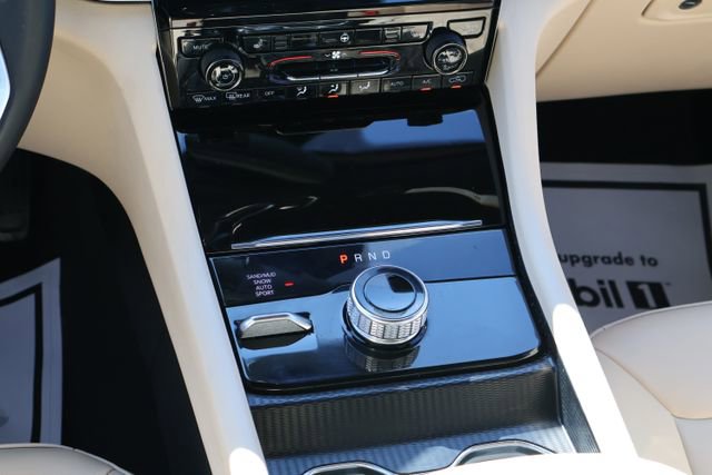 Used 2024 Jeep Grand Cherokee Limited image 15