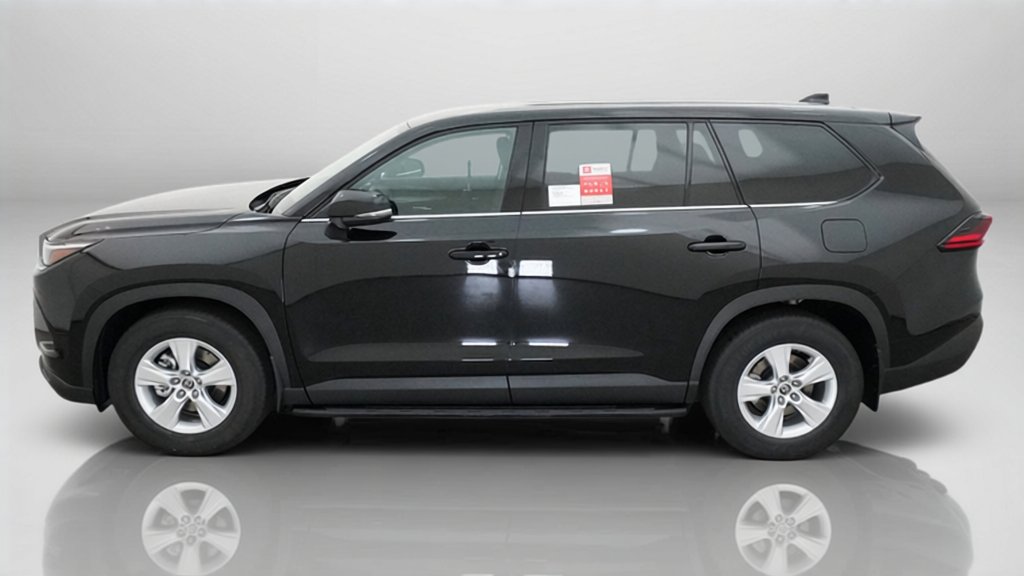 New 2026 Toyota Grand Highlander FWD image 2