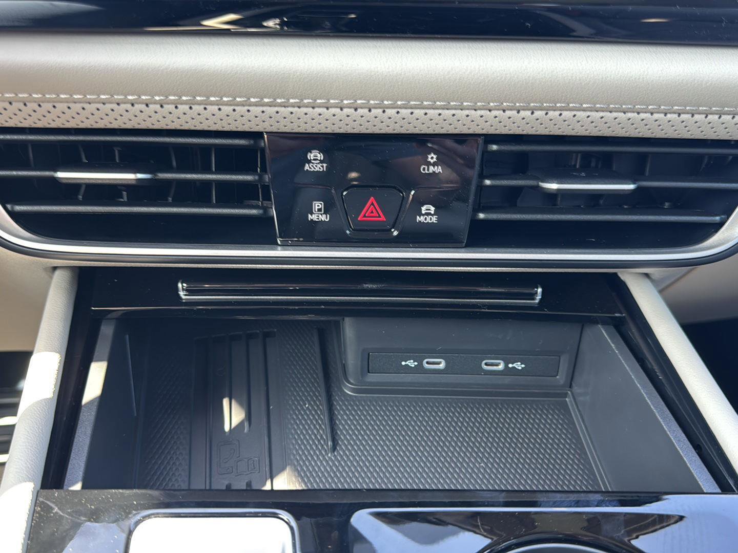 New 2026 Volkswagen Atlas SEL Premium R-Line image 20