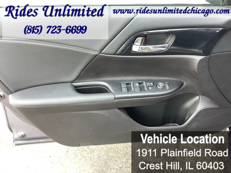 Used 2015 Honda Accord Sport image 11