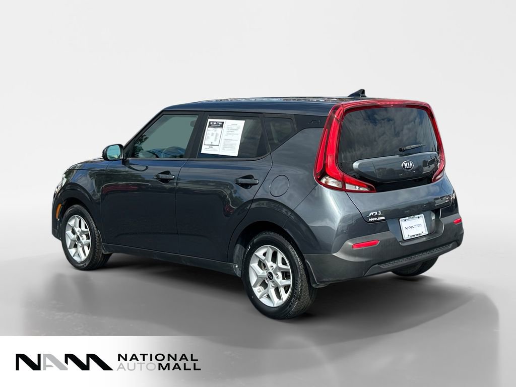 Used 2020 Kia Soul S image 3