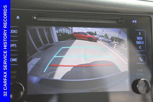 Used 2015 Toyota Sienna XLE FWD image 41