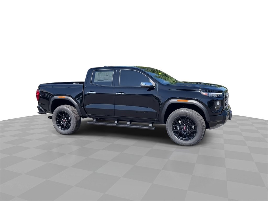 New 2025 GMC Canyon Denali w/ LPO, Denali Black Edition image 9