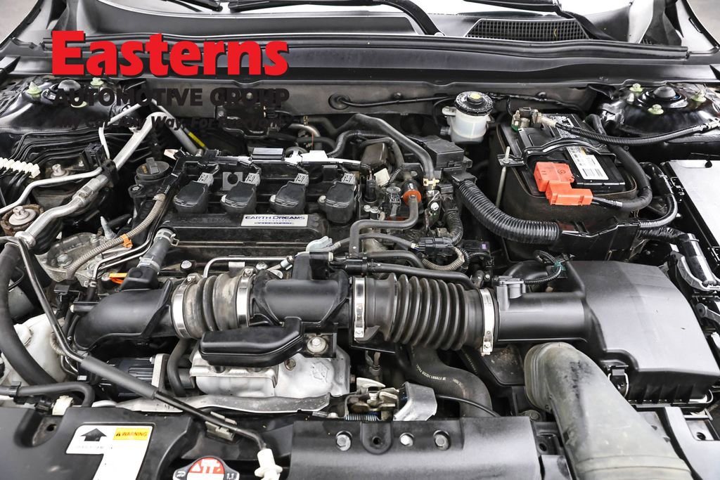 Used 2018 Honda Accord Touring image 7