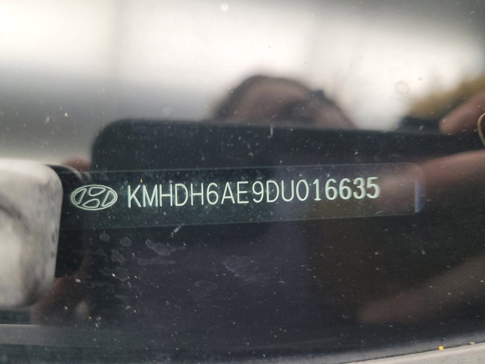 Used 2013 Hyundai Elantra image 33