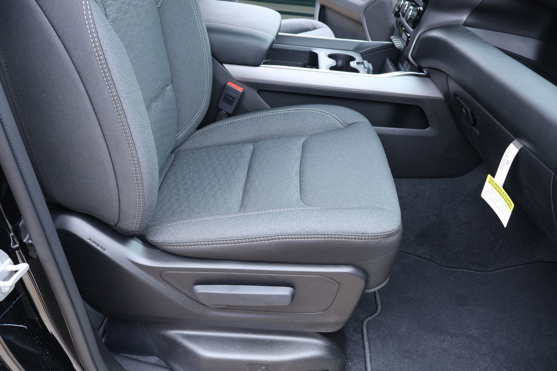 New 2026 RAM 1500 Express AWD/4WD image 12