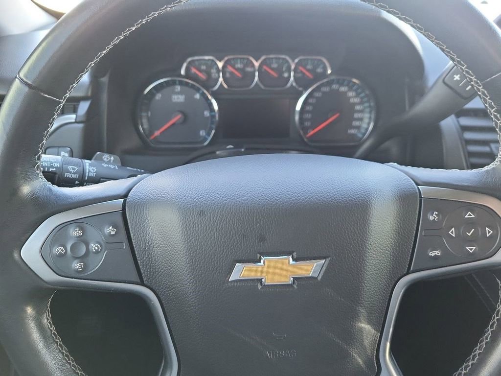 Used 2020 Chevrolet Tahoe LS w/ Enhanced Driver Alert Package image 18