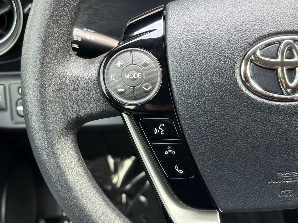 Used 2018 Toyota Prius C Two FWD image 26
