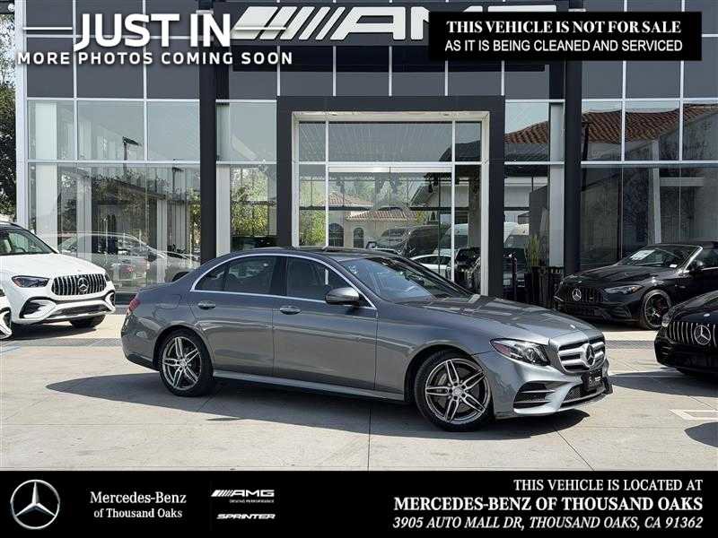 Used 2017 Mercedes-Benz E 300 image 1