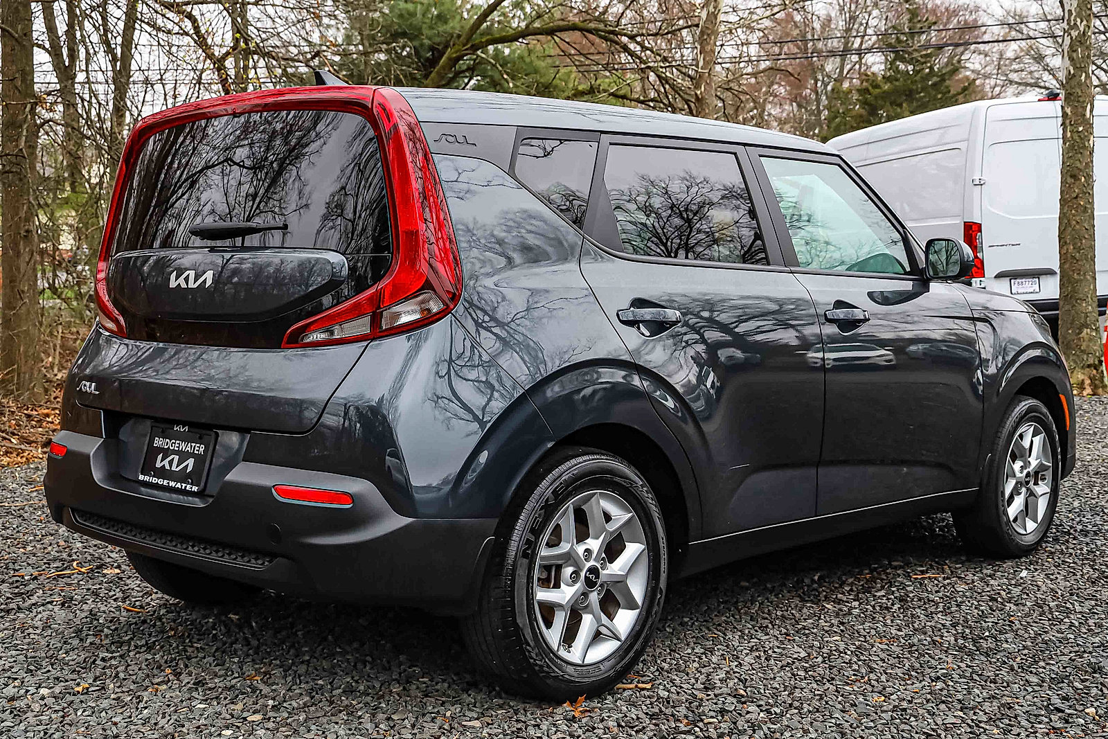 Certified 2022 Kia Soul LX w/ Technology Package image 6