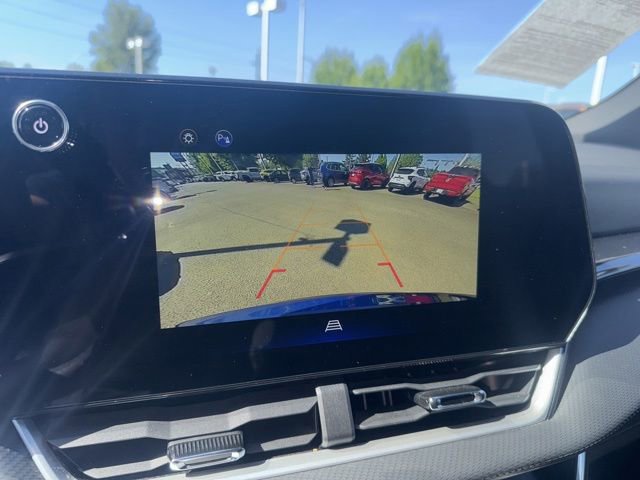 Used 2025 Chevrolet Equinox LT FWD image 20