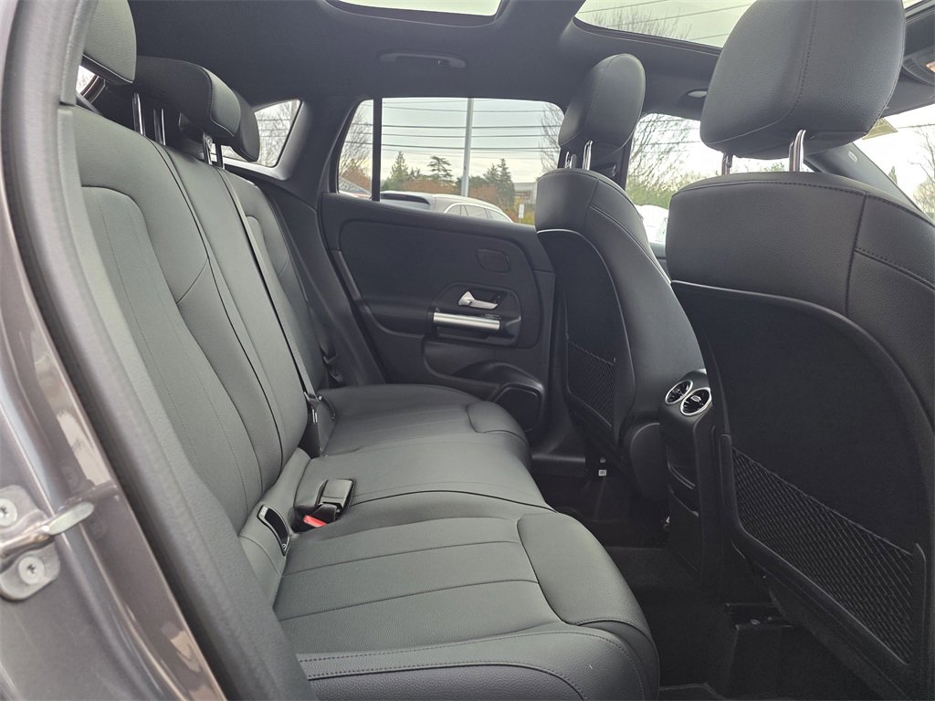 Certified 2025 Mercedes-Benz GLA 250 GLA 250 image 36