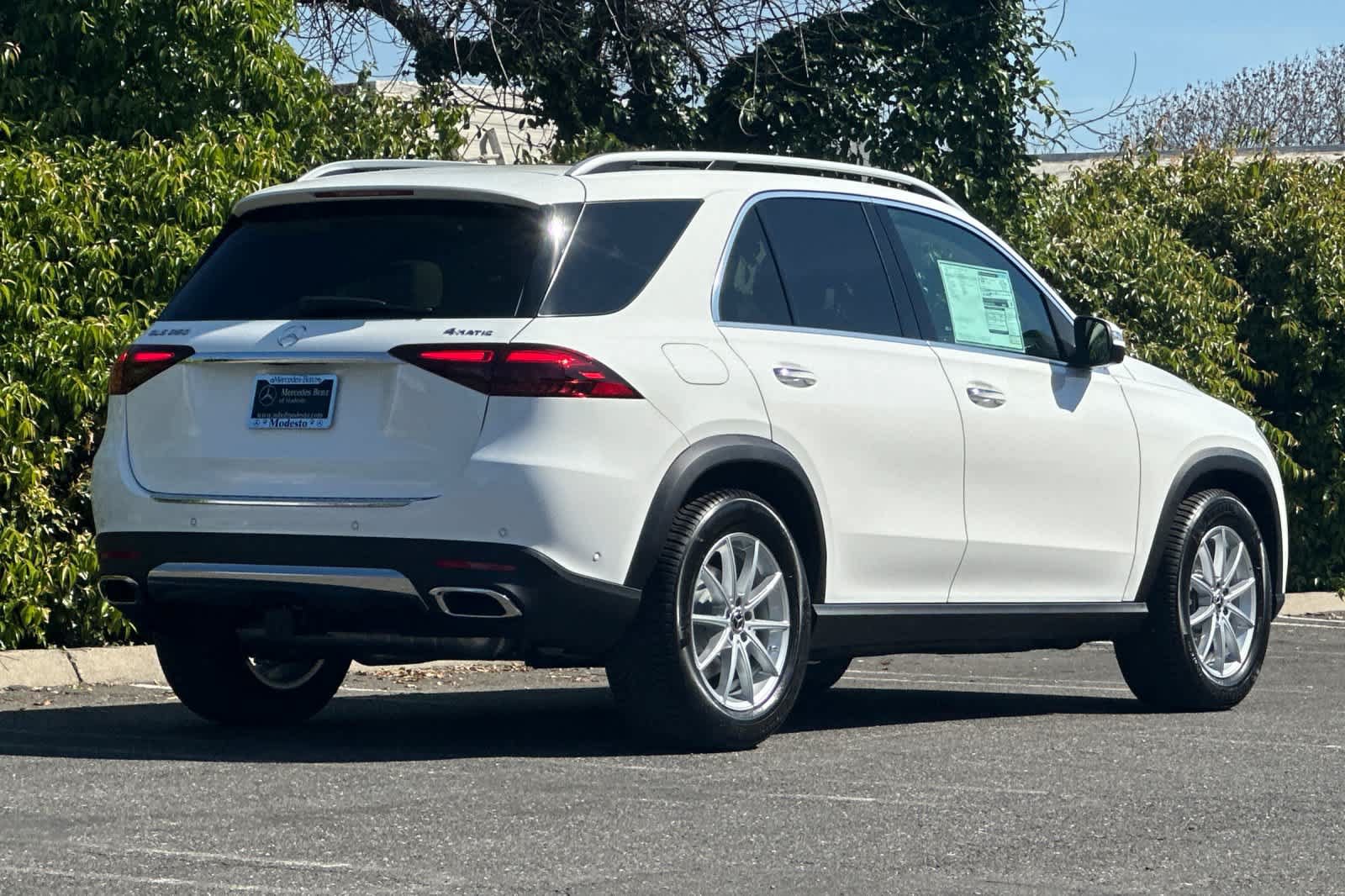 New 2026 Mercedes-Benz GLE 350 4MATIC image 3