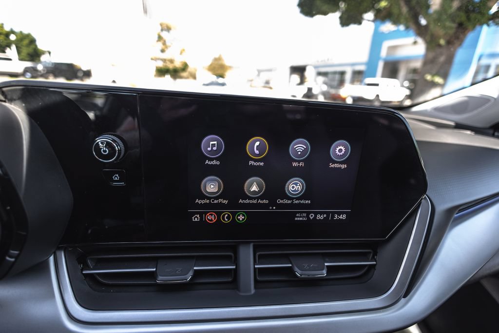 Used 2026 Chevrolet Trax LS w/ LS Convenience Package FWD image 11