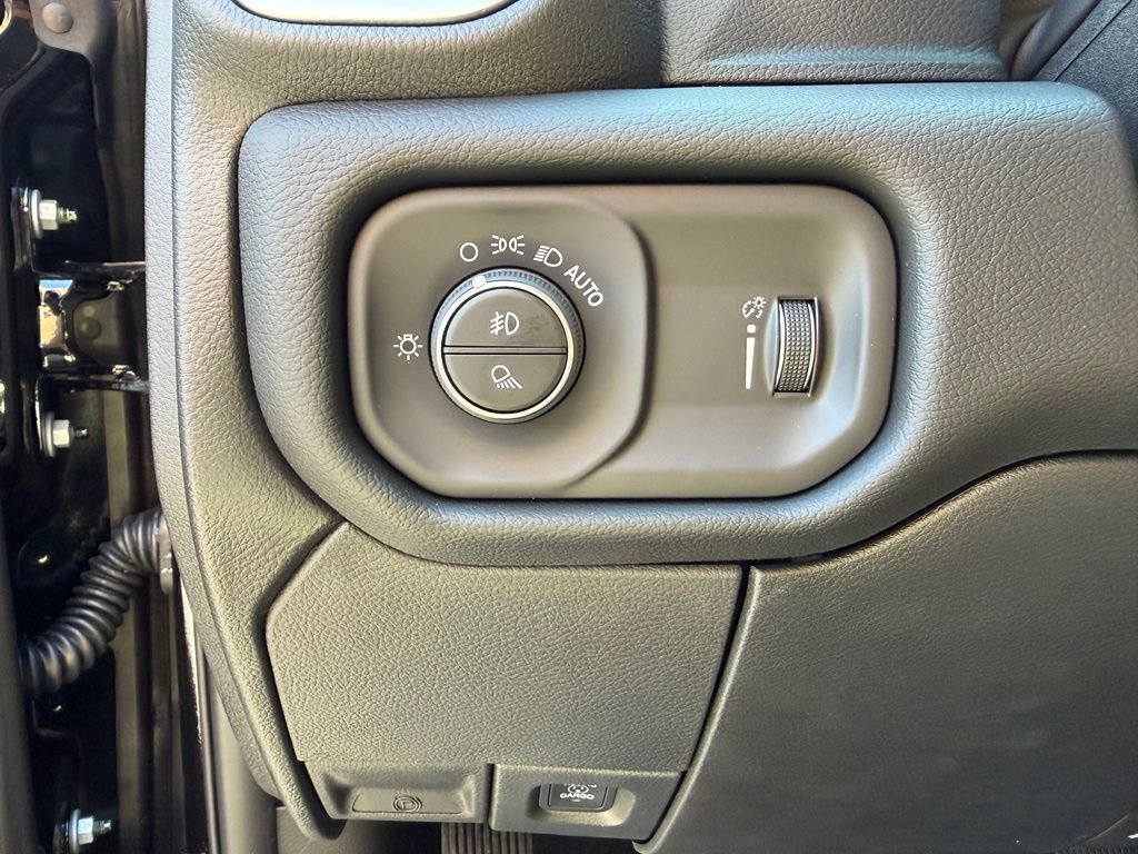 New 2026 RAM 2500 Big Horn AWD/4WD image 23