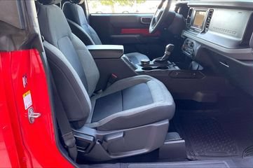 Used 2023 Ford Bronco 2-Door AWD/4WD image 7