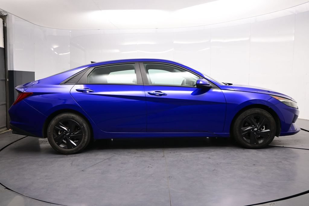 Used 2023 Hyundai Elantra Blue w/ Cargo Package FWD image 5