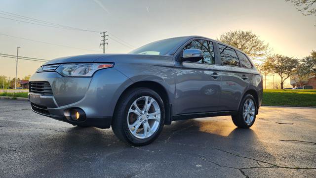 Used 2014 Mitsubishi Outlander SE FWD image 11